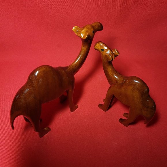 Camel Olive Wood Figurine Hand Carved Wooden Figurine Set of 2 - Picture 7 of 14